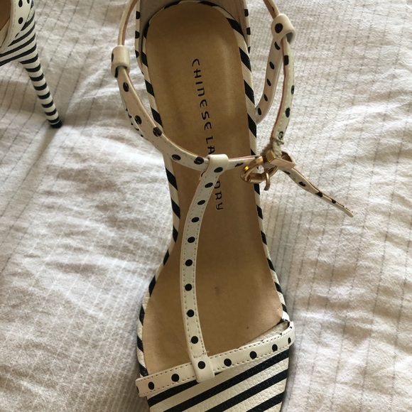 Chinese Laundry multi-patterned heels - Picture 2 of 4